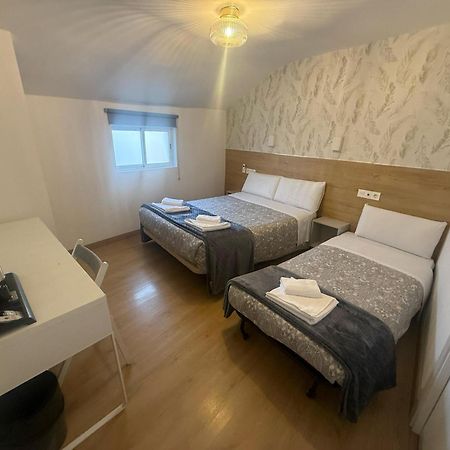 Hostal Esparteros Madrid Bagian luar foto