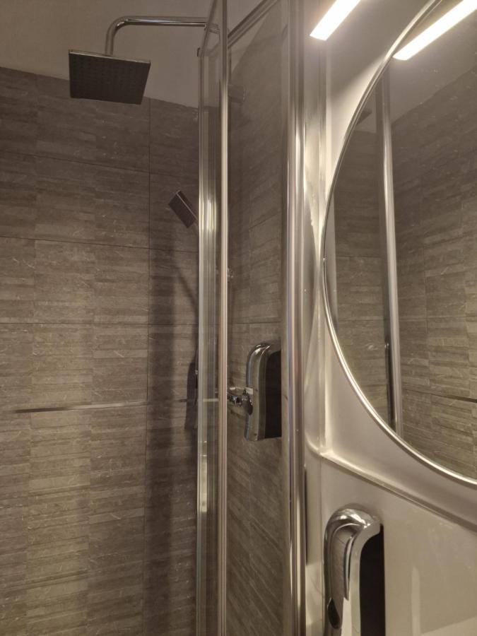 Hostal Esparteros Madrid Bagian luar foto